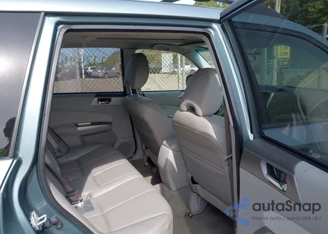 2009 Subaru Forester 2.5X Limited z USA, uszkodzony, nr VIN JF2SH64639H752763